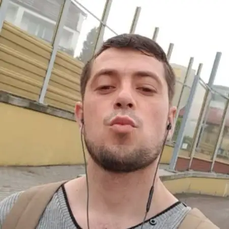 RUSLAN, 38Harburg, Deutschland 