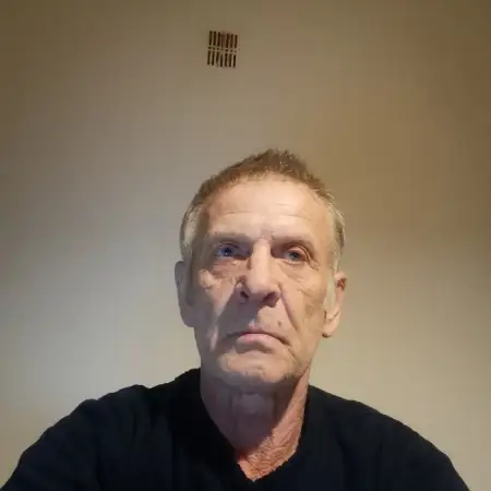 Vladimir, 63Varshava, Polen