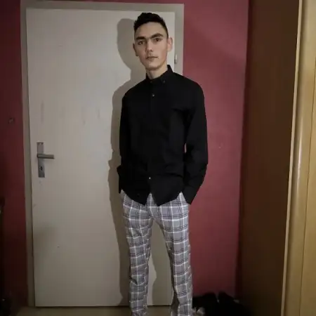 Ruslan, 24Tubingen, Deutschland
