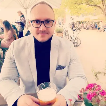 Ivan, 43Polen