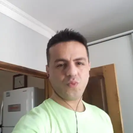 Orhan, 39Aserbaidschan