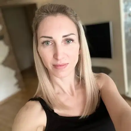 Liza, 37Voznesensk, Ukraine