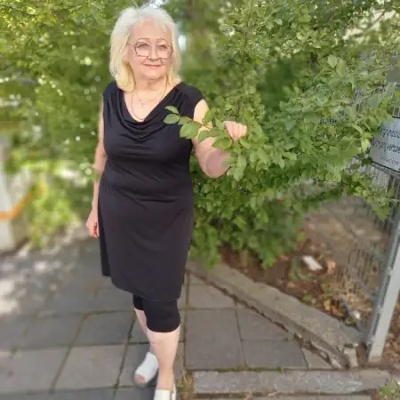Elena, 68 Neustadt an der Weinstraße, Deutschland