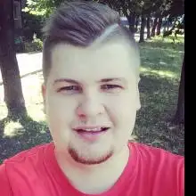 Denis, 32Avstraliya 