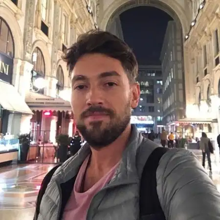 Vladimir, 43Piza, Italien 