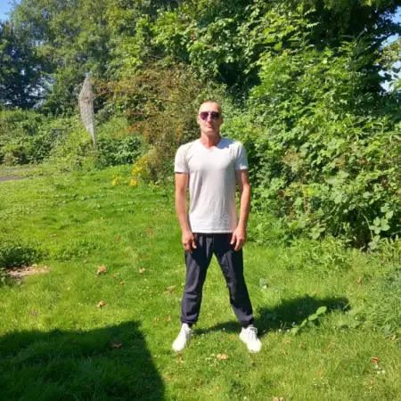 Aleksey, 46Virsen, Deutschland 