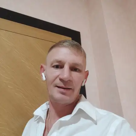 Yuriy, 41Bergamo, Italien