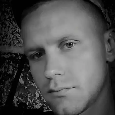 Dimas, 36Estland