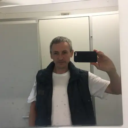 Dmitriy, 49Belgien