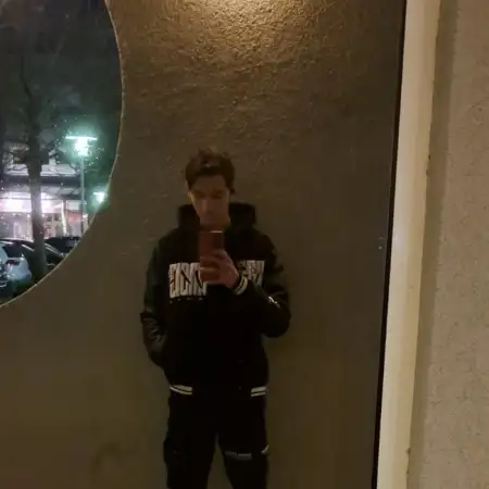 Vlad, 20Karlsruhe, Deutschland