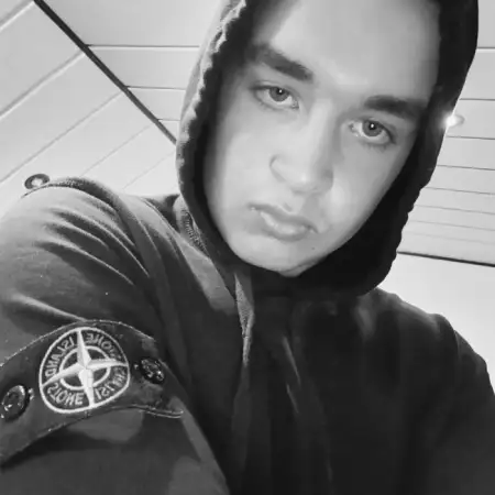 Andrey, 20Saarbrücken, Deutschland 