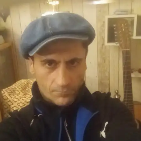 Eduard, 43Dusseldorf, Deutschland