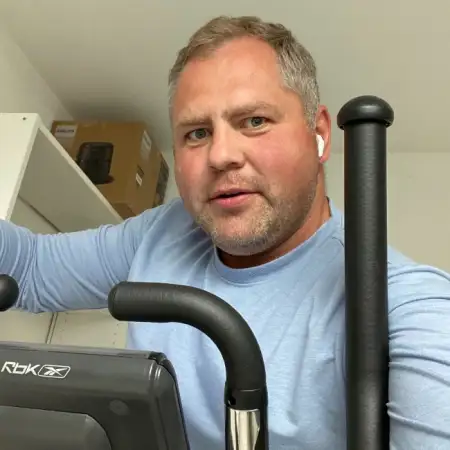 Sergi, 40Shvabish-Gmund, Deutschland
