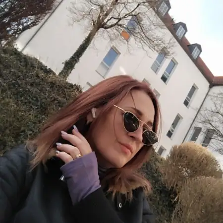 Olga, 38Vereinigte Staaten