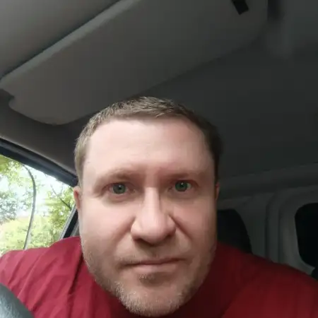Aleksandr, 51Vereinigte Staaten 