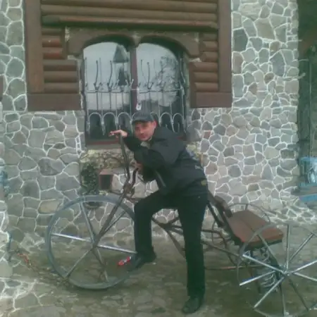 Pet, 50Berezna, Ukraine