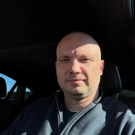 Niko, 40Schweden
