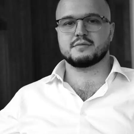 Mihail, 46Berlin, Deutschland 