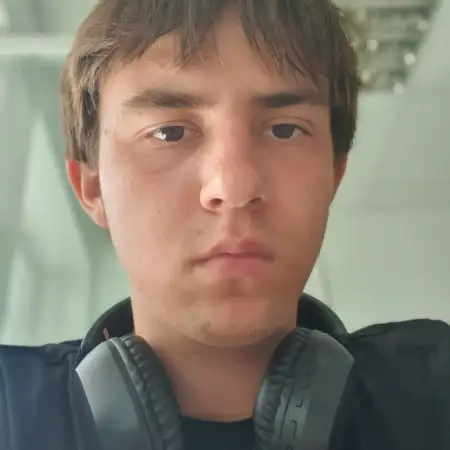 Eduard, 18Berlin, Deutschland 