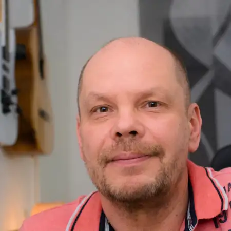 Andrey, 49Vereinigte Staaten 