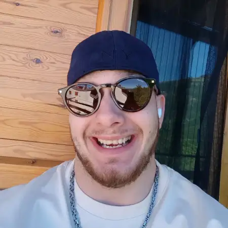 Vanya, 27Italien 