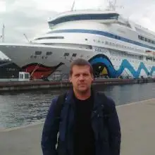 Cergej, 40Vereinigte Staaten 
