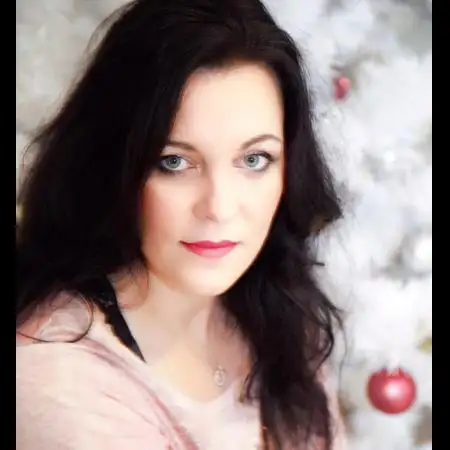 Julia, 42Bielefeld, Deutschland