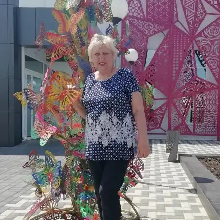 Lyudmila, 71Vereinigte Staaten 