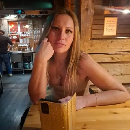 Jelena, 49Berlin, Deutschland