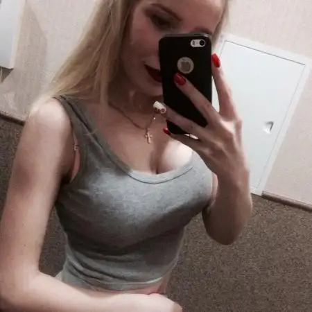 Lola, 27Avstraliya