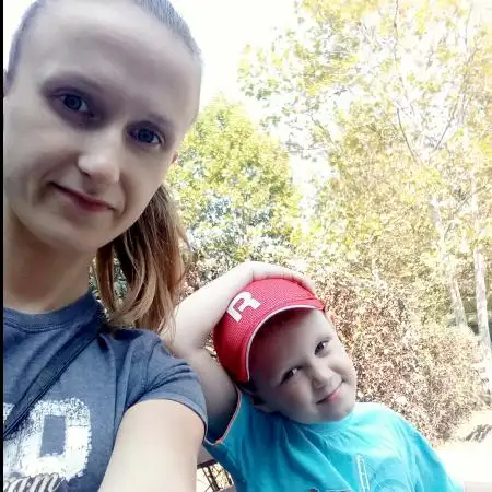 Oleksandra, 31Kanada