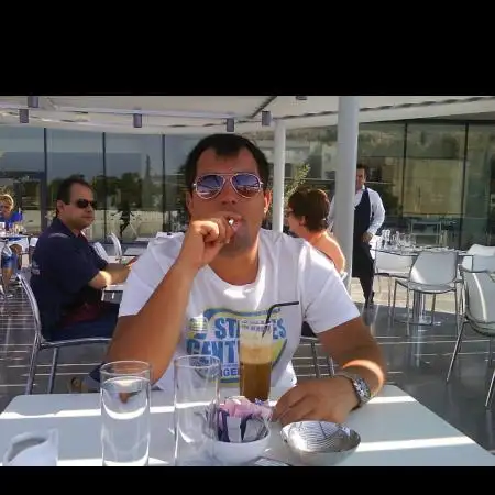 Pavel, 41Polen