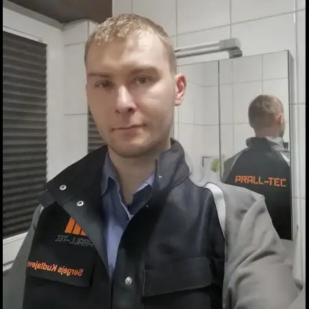 Sergey, 42Lettland