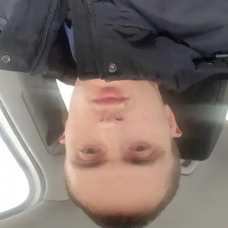 Aleksey, 34Vereinigte Staaten 