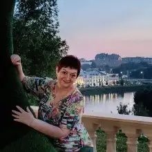 Foto Irina 3 Вечер. Прогулка в парке