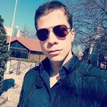 Foto Victor 2 