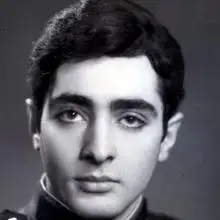 Foto Gennadiy 2 Питер. Южное кладбище. Пятая яблоневая.
Родители. Умершая жена. Рядом и мое фото.