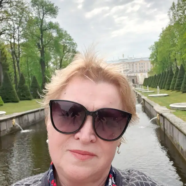Tatyana, 71, Flensburg - Rus Liebe
