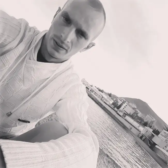 Aleksey, 34Moscow, Russland 