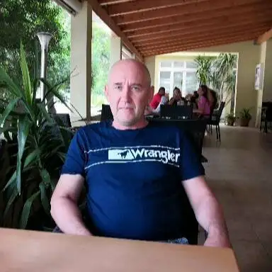 Iurii, 63, Cheske-Budeiovitse, Tschechien - Rus Liebe