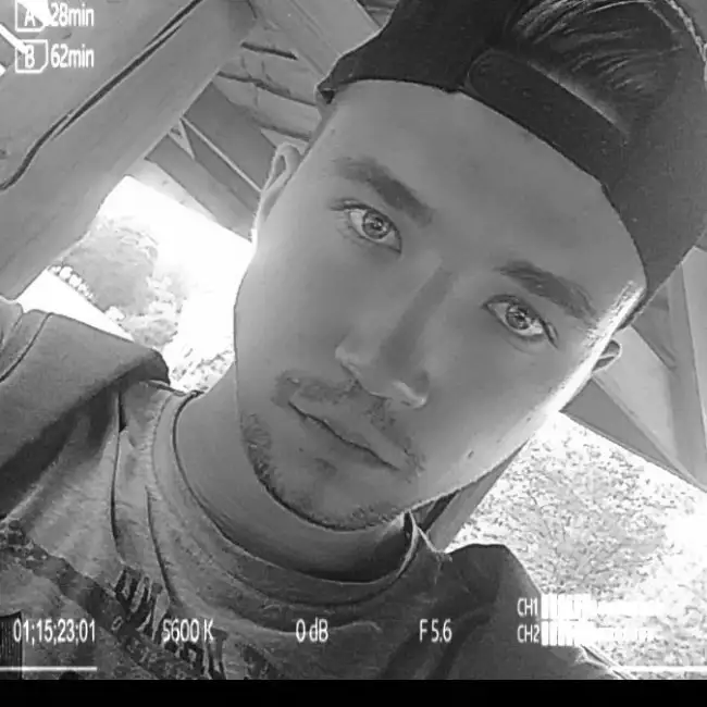 Vairis, 26, Berlin, Deutschland - Rus Liebe