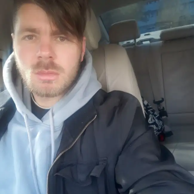Alex, 37Praga, Tschechien 