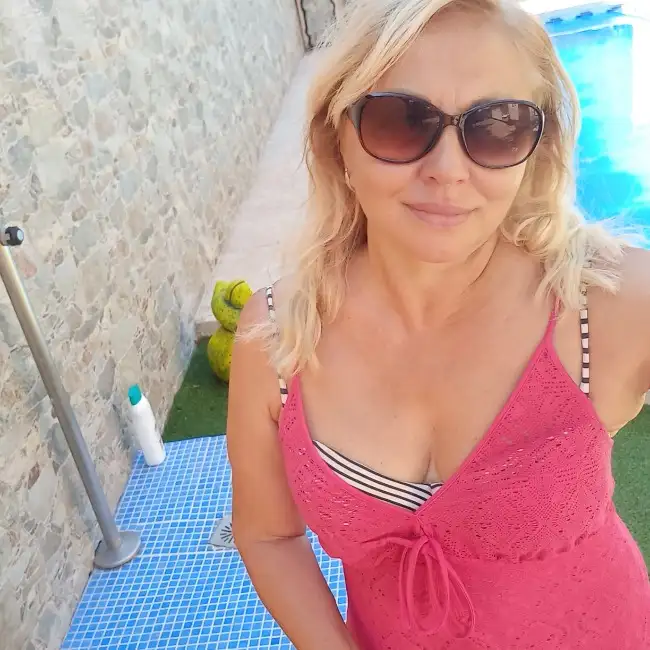 Lena, 64, Tschechien - Rus Liebe