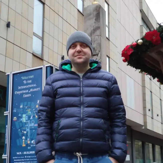 Ivan, 42