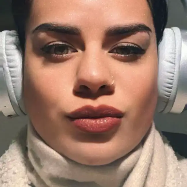 Guzal, 32