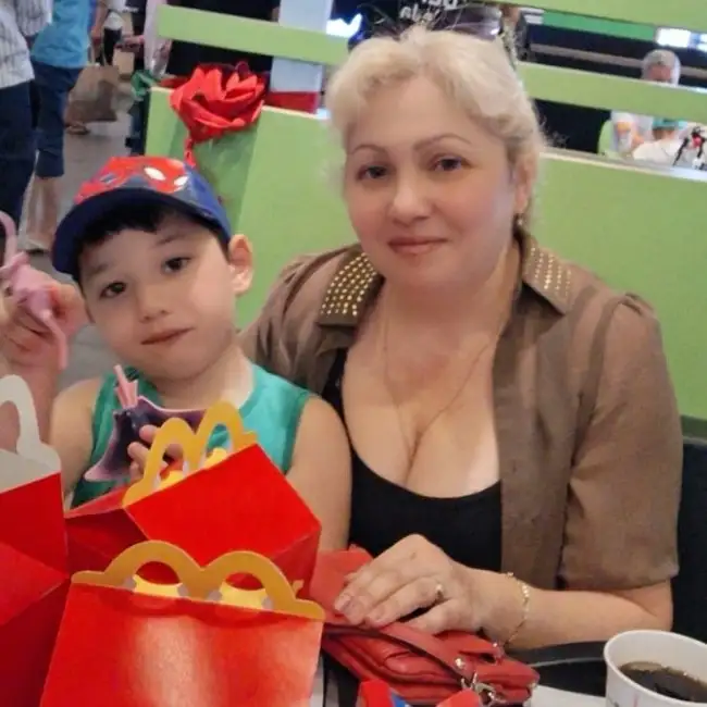 Lidiia, 51