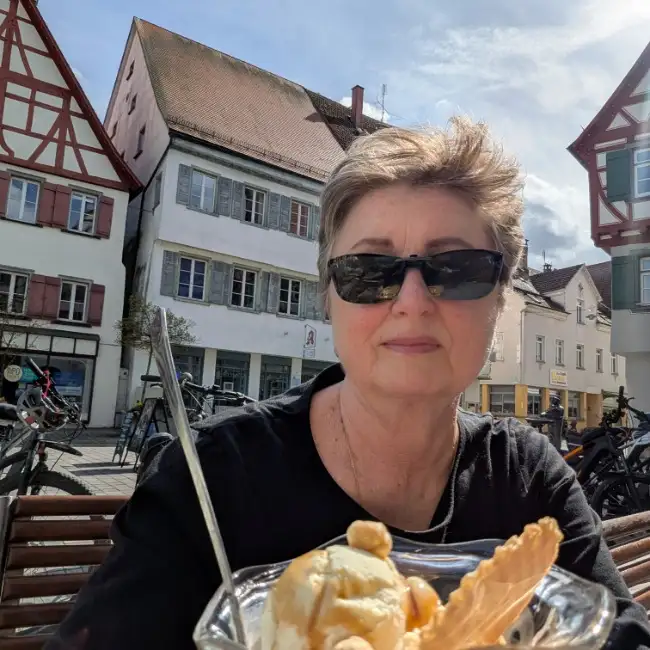 Alla, 67