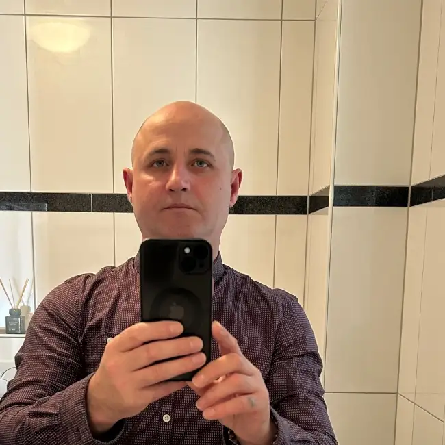 Alexander, 44