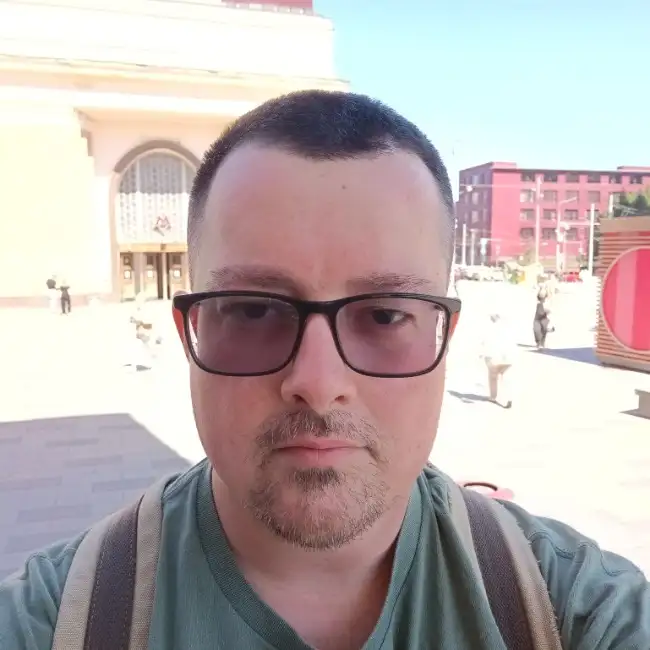 Eicke, 37