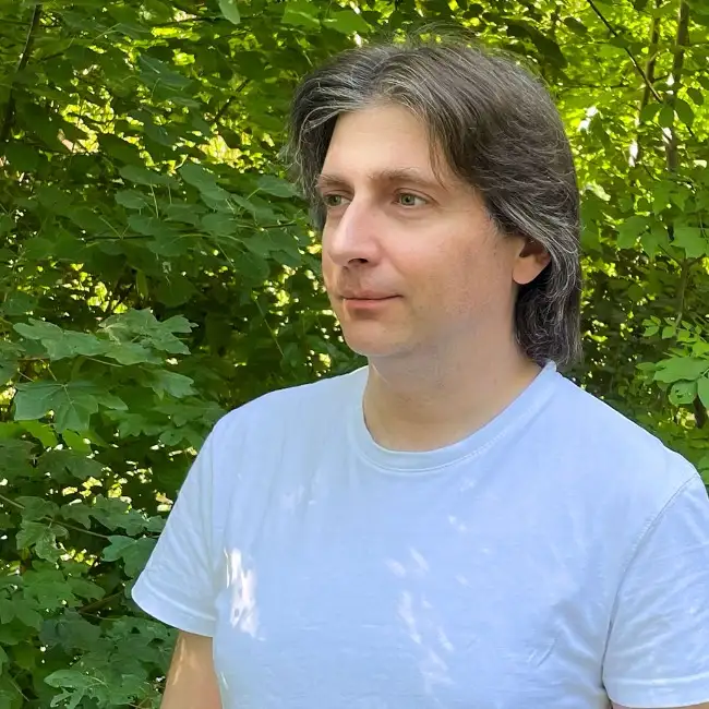 Artur, 41